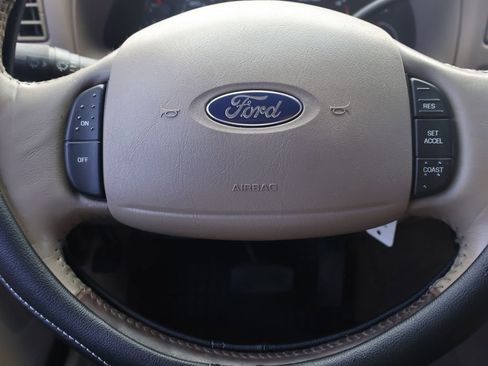 Used 2004 Ford F250 King Ranch image 16