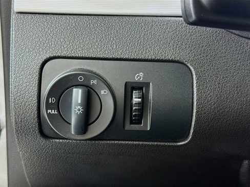 Used 2008 Ford Mustang GT RWD image 9