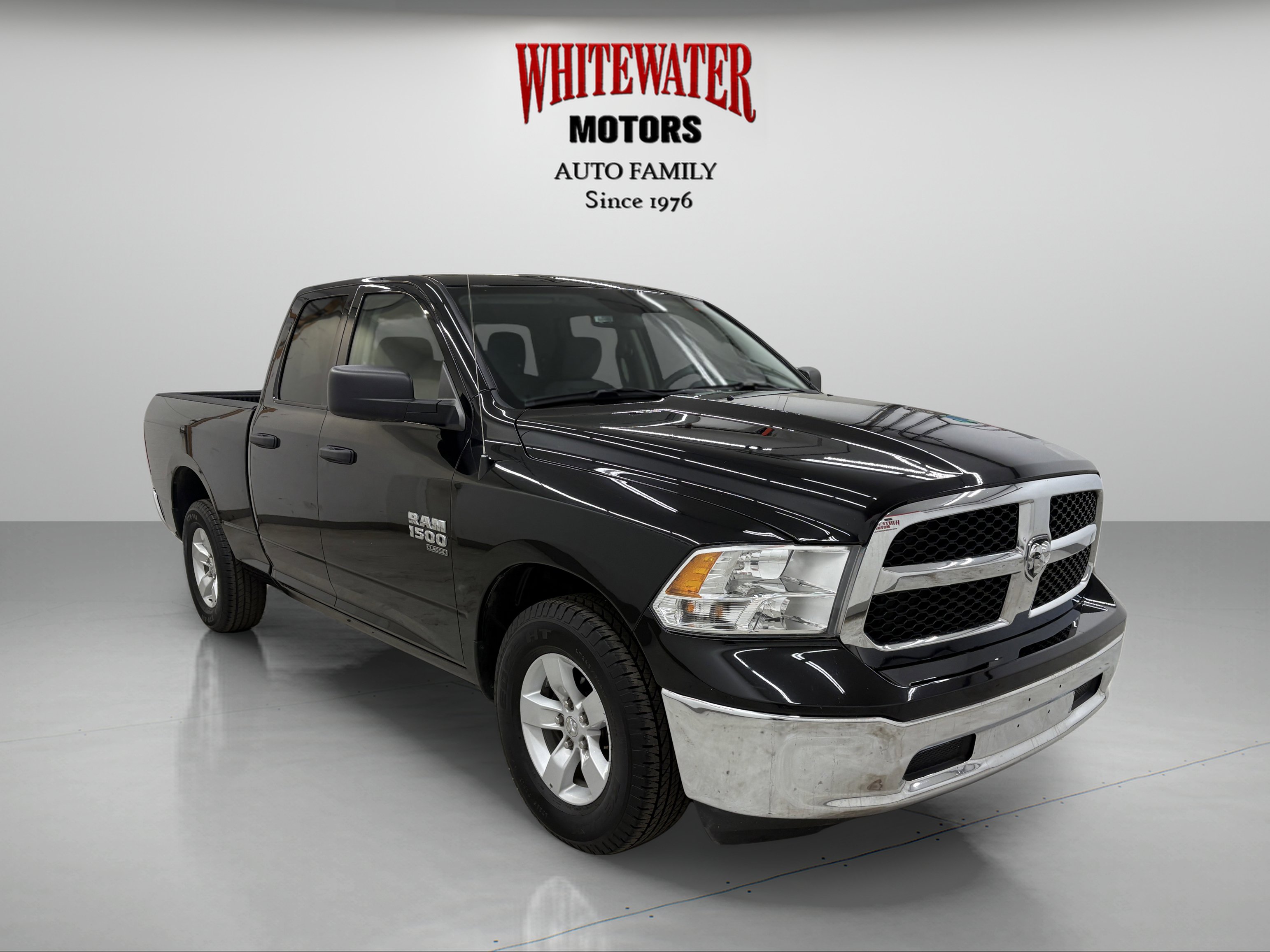 Used 2024 RAM 1500 Classic SLT RWD image 5