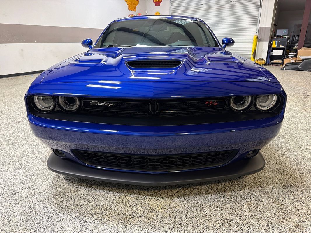 Used 2022 Dodge Challenger R/T Scat Pack w/ Scat Pack Stripe RWD image 12