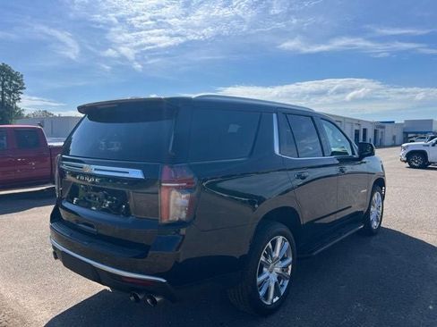 Used 2023 Chevrolet Tahoe High Country AWD/4WD image 6