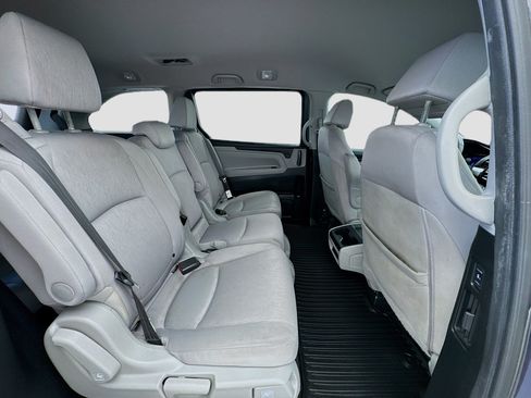 Used 2019 Honda Odyssey EX image 19