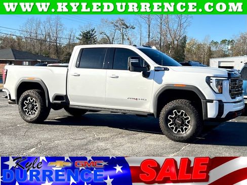 Used 2025 GMC Sierra 2500 AT4 w/ AT4 Premium Plus Package image 1