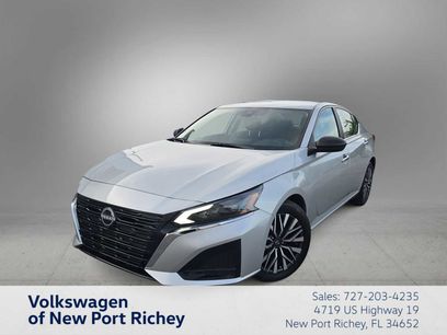 Used 2025 Nissan Altima 2.5 SV