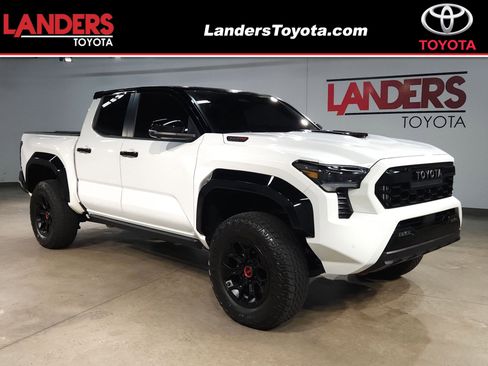 Used 2025 Toyota Tacoma TRD Pro image 1