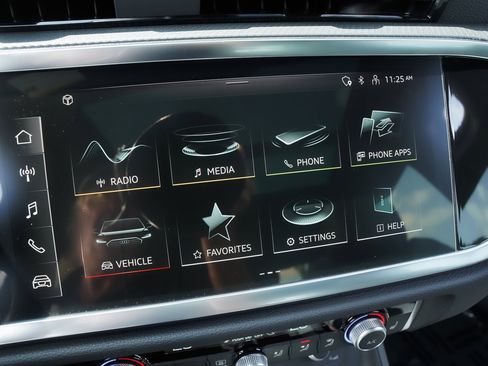 New 2025 Audi Q3 2.0T Premium Plus image 11