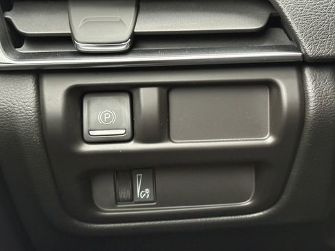 Certified 2025 Cadillac CT5 V Blackwing w/ Parking Package image 28