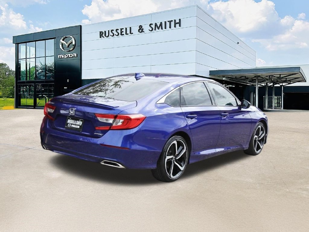 Used 2018 Honda Accord Sport image 4