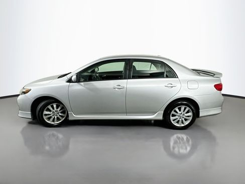 Used 2009 Toyota Corolla S FWD image 4