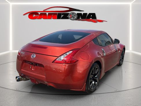 Used 2016 Nissan 370Z Coupe RWD image 6