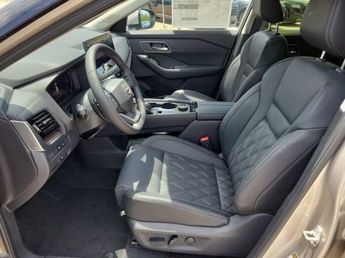 New 2026 Nissan Rogue Platinum AWD/4WD image 19