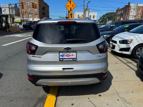 Used 2017 Ford Escape Titanium image 7