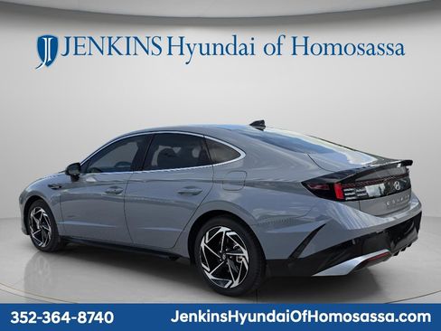 New 2026 Hyundai Sonata SEL FWD image 7