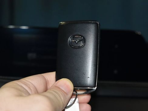 Used 2024 MAZDA CX-30 AWD 2.5 S w/ Select Sport Pkg image 17