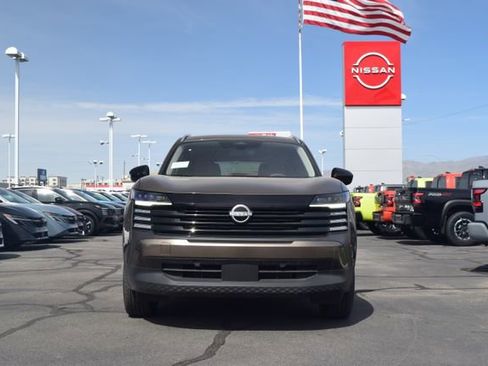 New 2026 Nissan Kicks SV w/ SV Premium Package AWD/4WD image 19