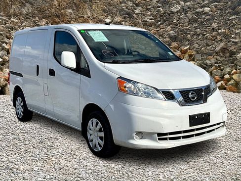 Used 2015 Nissan NV200 SV w/ Technology Package image 9
