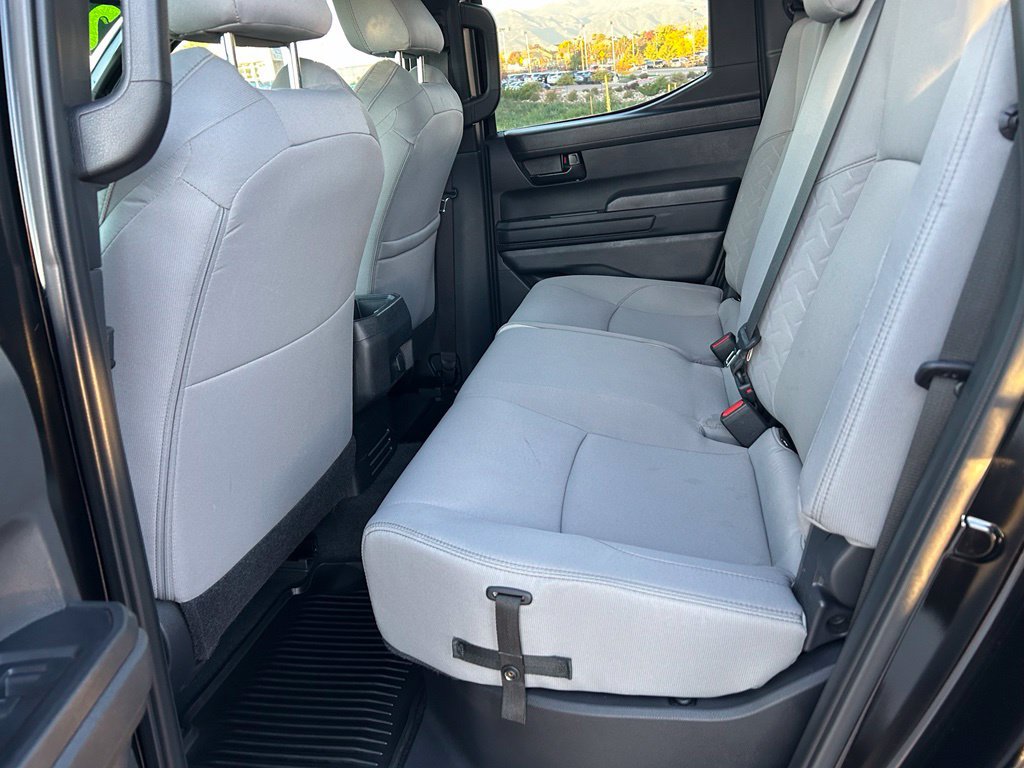 Used 2025 Toyota Tacoma SR5 AWD/4WD image 24