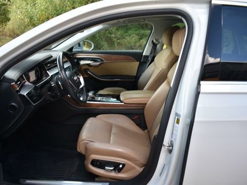 Used 2019 Audi A8 L 3.0T w/ Executive Package image 15