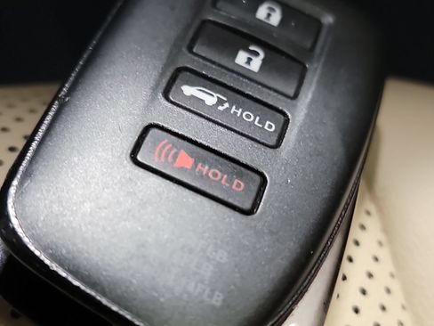 Used 2022 Lexus RX 450hL AWD w/ Premium Package image 32