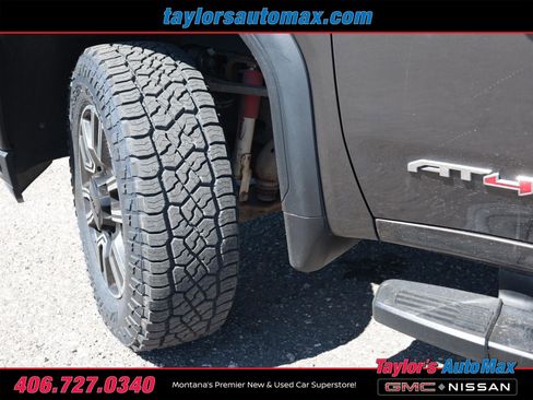 Used 2020 GMC Sierra 2500 AT4 w/ AT4 Premium Package AWD/4WD image 40