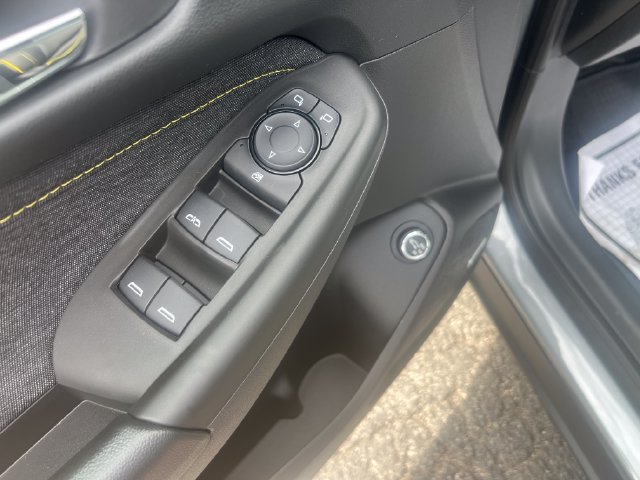 New 2026 Chevrolet TrailBlazer ACTIV w/ Convenience Package FWD image 11