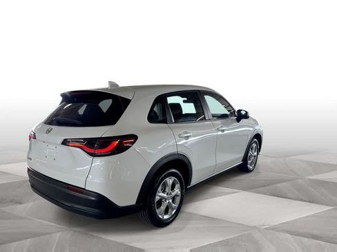 Used 2024 Honda HR-V LX image 8