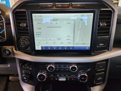 Used 2022 Ford F150 XLT w/ Equipment Group 302A High image 23