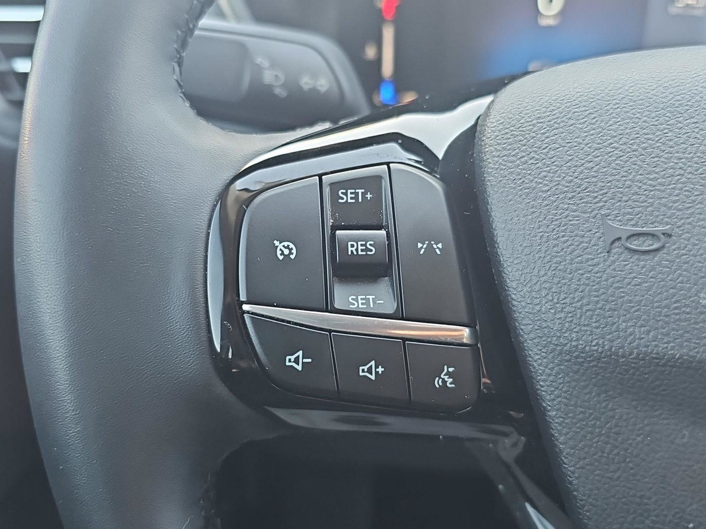 Used 2023 Ford Escape Active w/ Cold Weather Package FWD image 17