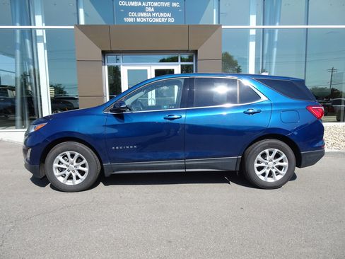 Used 2019 Chevrolet Equinox LT FWD image 2