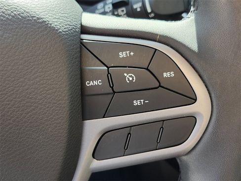 Used 2022 Jeep Cherokee Latitude Lux image 26