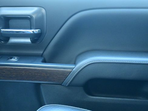 Used 2018 GMC Sierra 1500 Denali w/ Denali Ultimate Package image 30