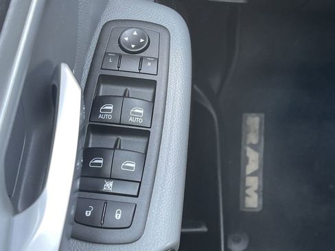 Used 2022 RAM 1500 Big Horn image 23