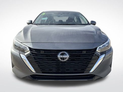 Used 2025 Nissan Sentra S image 3