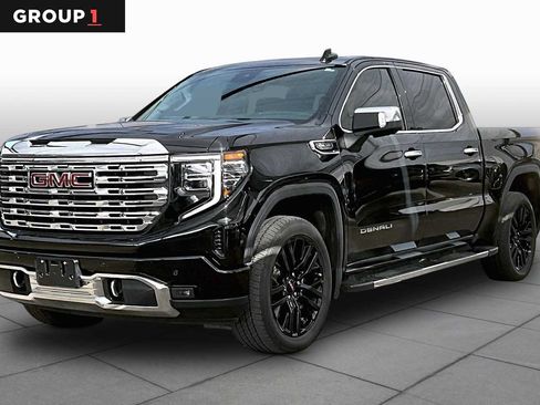 Used 2024 GMC Sierra 1500 Denali w/ Technology Package AWD/4WD image 1