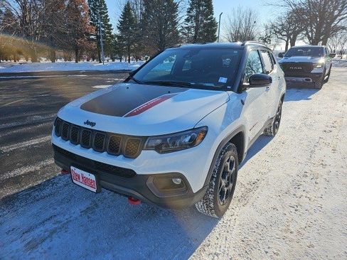 Used 2024 Jeep Compass Trailhawk w/ Trailer Tow Group image 2