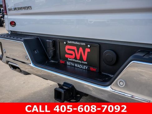 Used 2025 Chevrolet Silverado 1500 LTZ w/ Z71 Off-Road Package AWD/4WD image 12