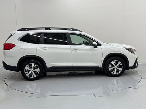 Certified 2023 Subaru Ascent Premium w/ Convenience Package image 6