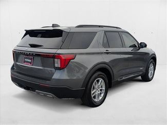 New 2025 Ford Explorer Active w/ Active Comfort Package video 2
