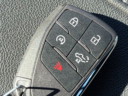 Certified 2025 Chevrolet Silverado 1500 LT Trail Boss w/ Convenience Package II image 37