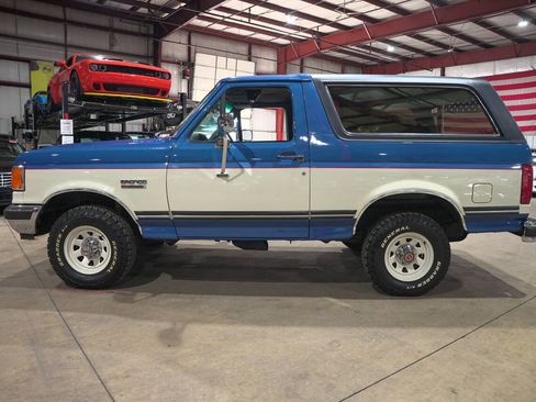 Used 1991 Ford Bronco image 21