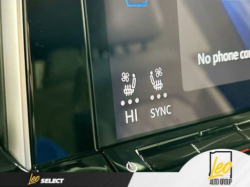 Used 2024 Volkswagen Atlas Cross Sport SEL Premium R-Line image 21