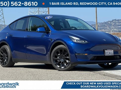 Used 2021 Tesla Model Y Long Range image 1