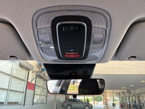 Used 2025 Hyundai Kona SEL FWD image 15