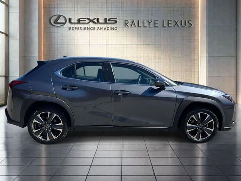 Certified 2023 Lexus UX 250h AWD w/ Accessory Package (Z2) image 4