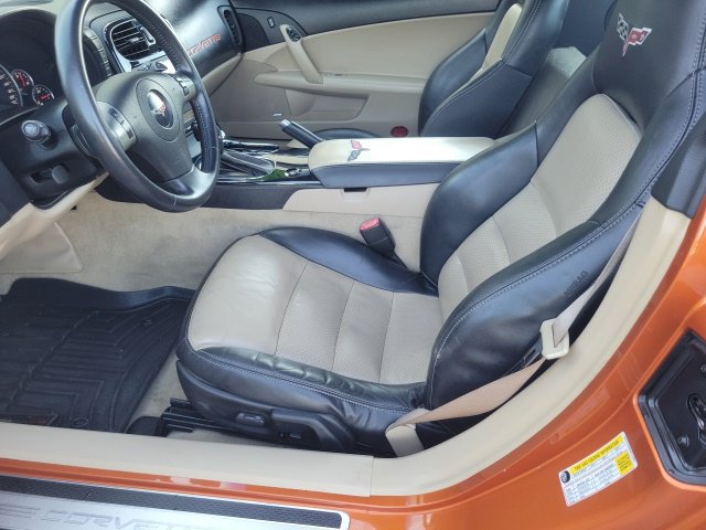 Used 2009 Chevrolet Corvette Coupe w/ Preferred Equipment Group RWD image 11