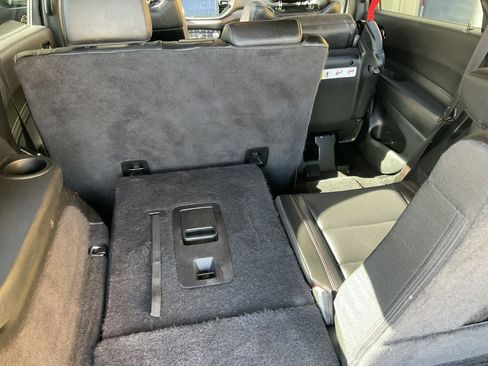 Used 2025 Dodge Durango R/T AWD/4WD image 56