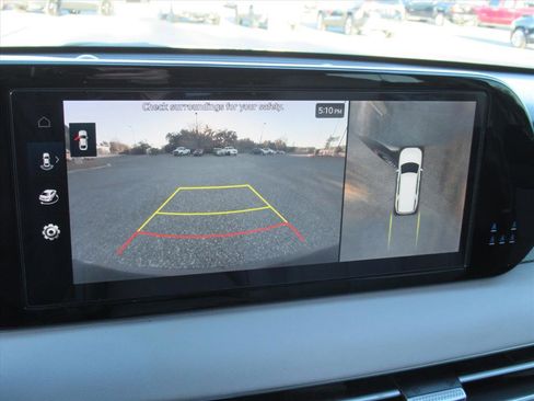 Used 2023 Hyundai Palisade SEL w/ Premium Package image 27