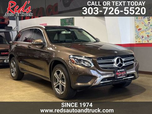 Used 2017 Mercedes-Benz GLC 300 4MATIC image 1