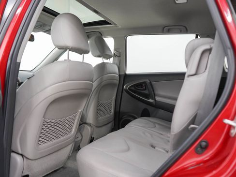 Used 2011 Toyota RAV4 Limited w/ Limited Extra Value Pkg FWD image 17