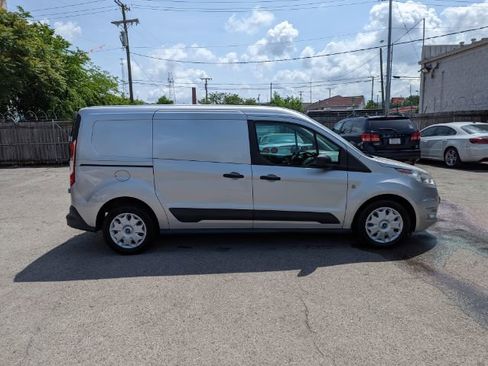 Used 2018 Ford Transit Connect XLT image 5